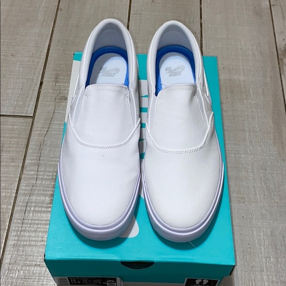 NIKE SB Sneakers Hat Charge Slip On White SnapBack - Picture 8 of 11